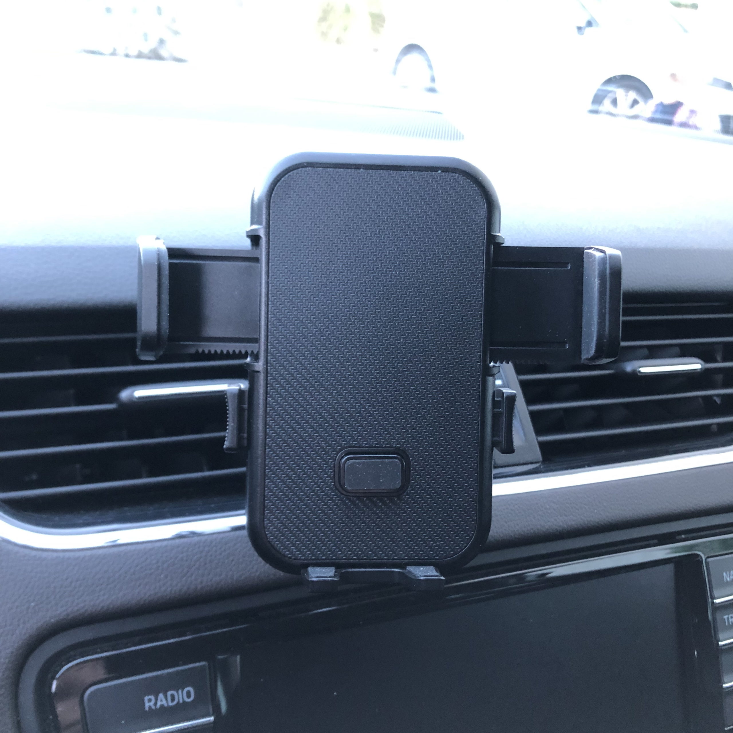 support de téléphone voiture à fixer sur les grilles de ventilation